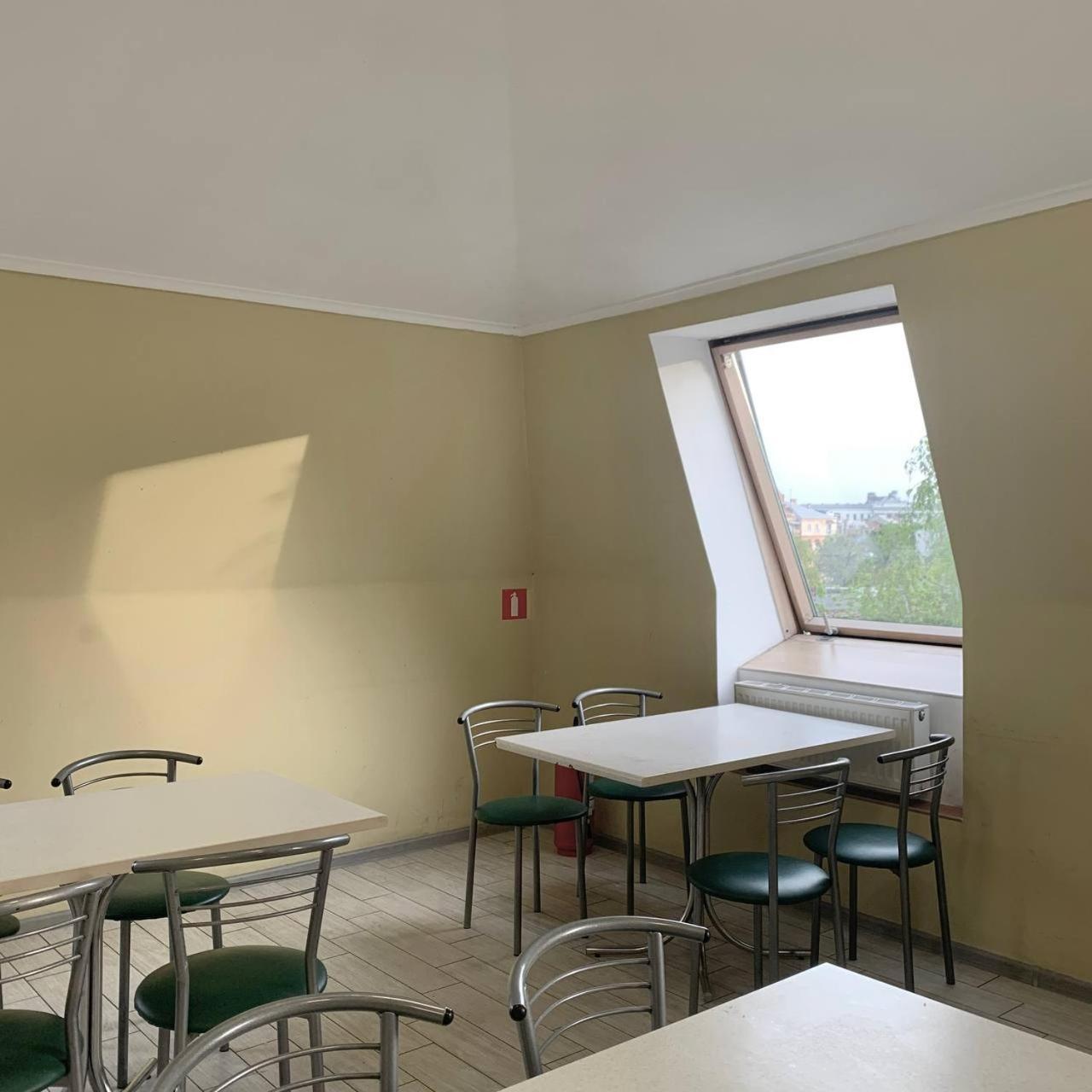 Budget Hotel Ekotel Lviv Extérieur photo