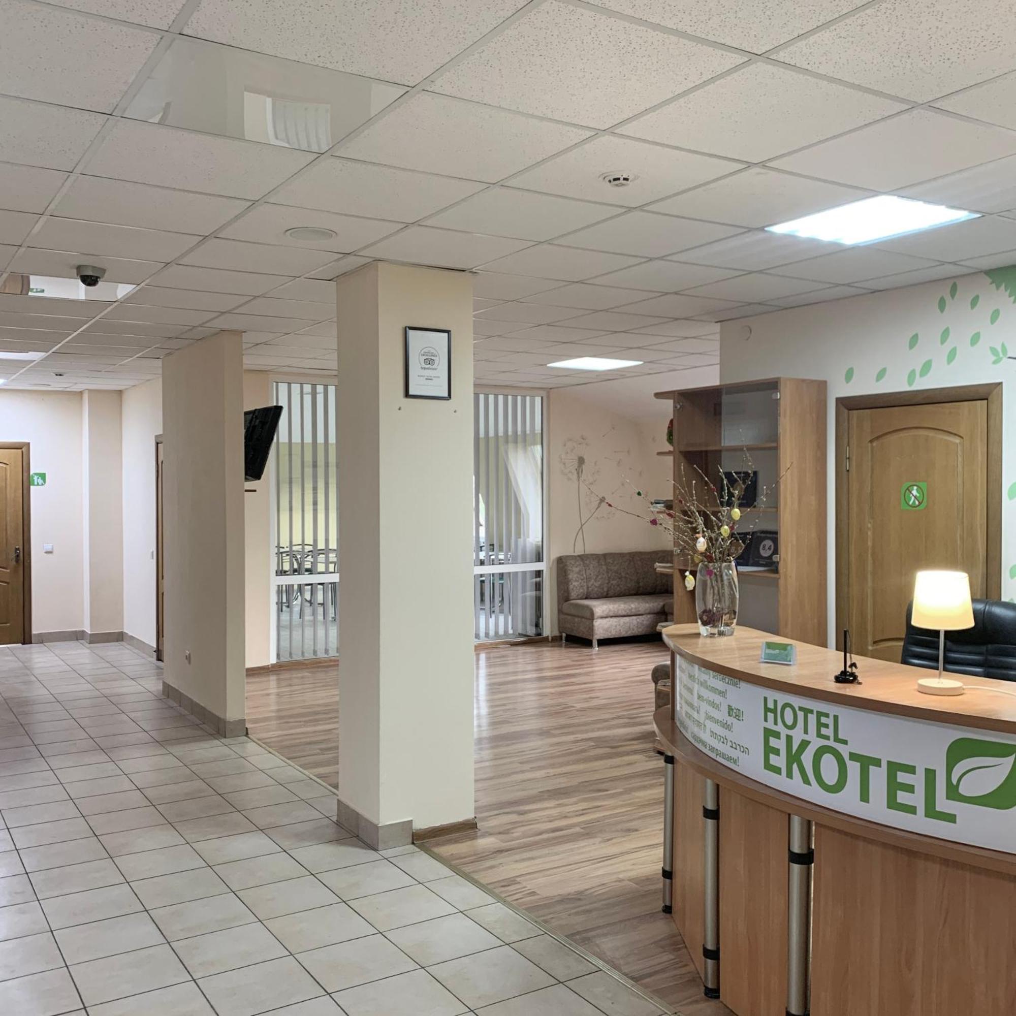 Budget Hotel Ekotel Lviv Extérieur photo