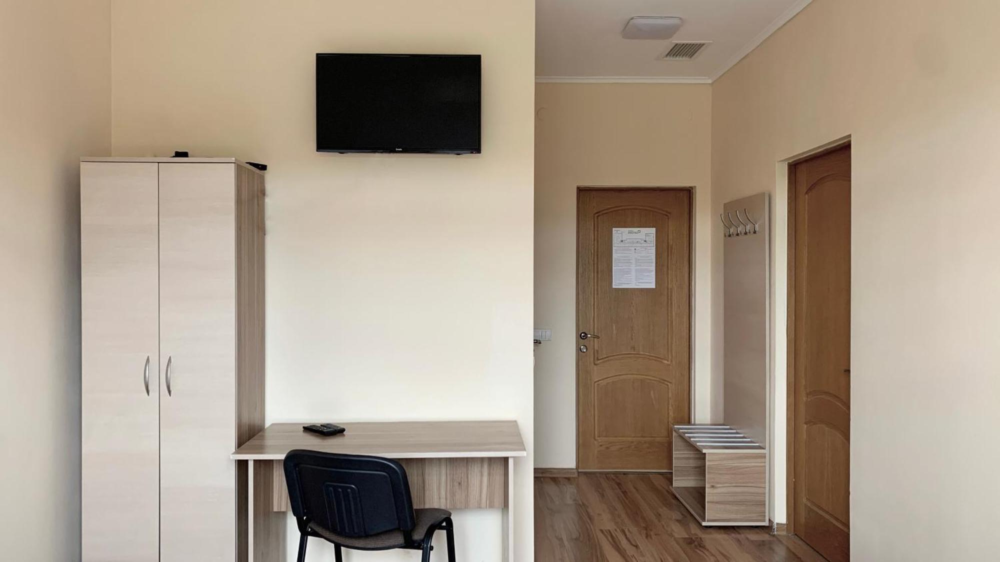 Budget Hotel Ekotel Lviv Extérieur photo