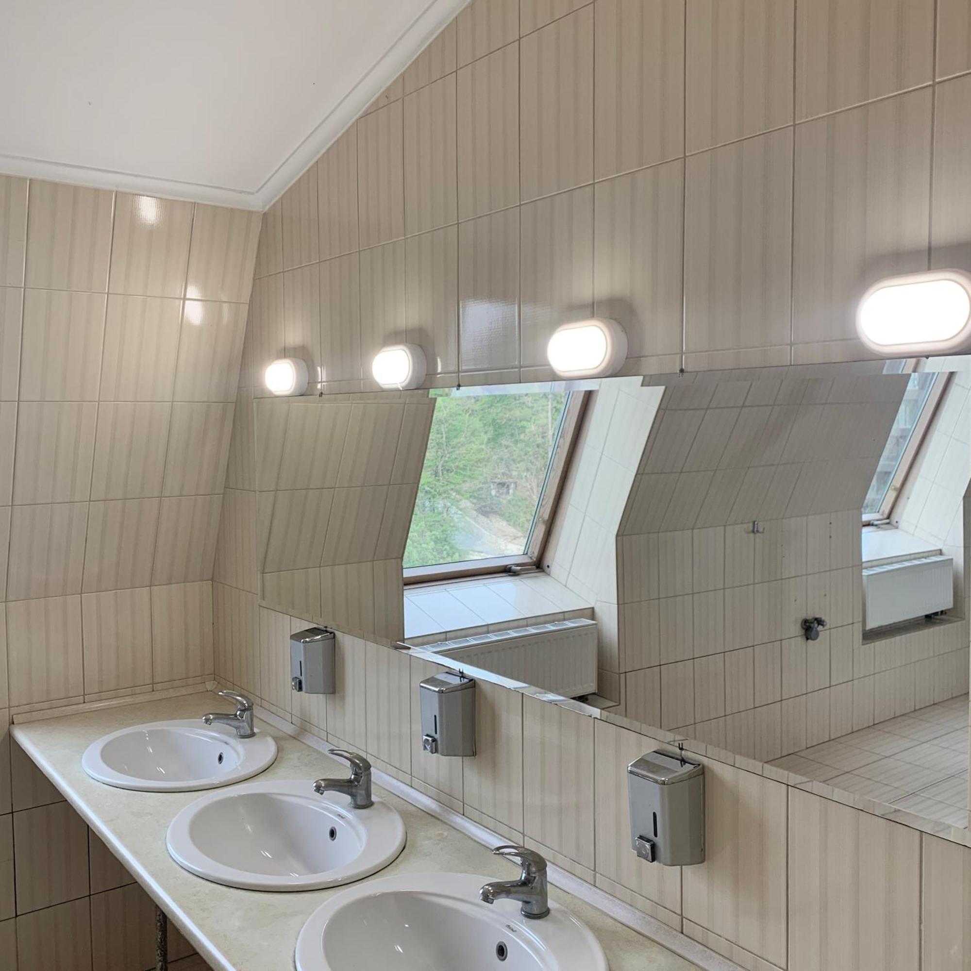 Budget Hotel Ekotel Lviv Extérieur photo