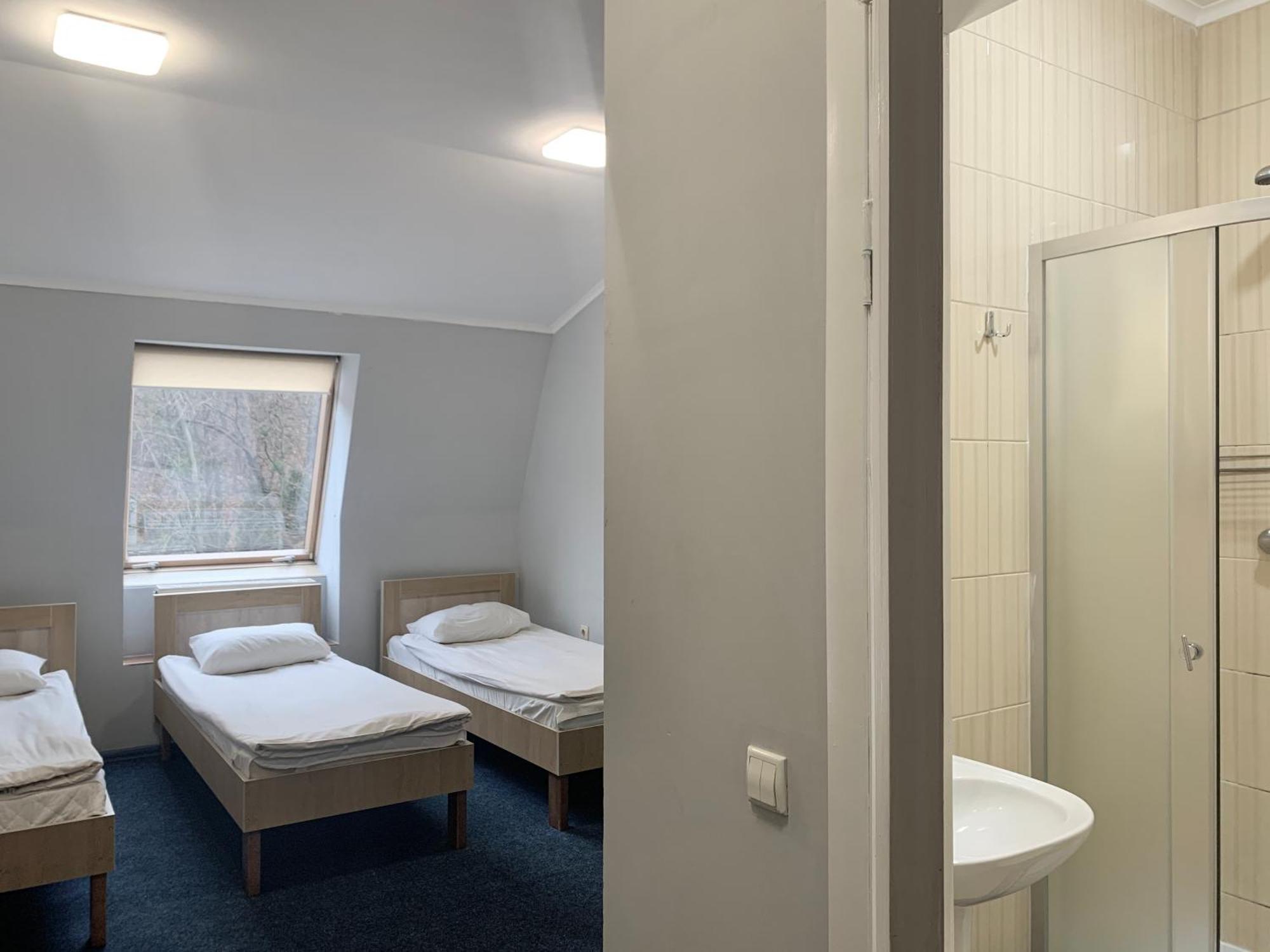 Budget Hotel Ekotel Lviv Extérieur photo
